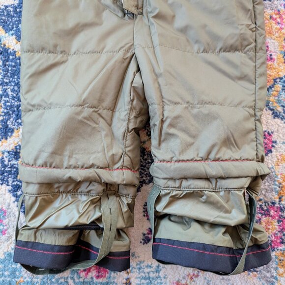 THE NORTH FACE | "Snowquest" Insulated Toddler Bib | Taupe Green Camo Print - Picture 7 of 11